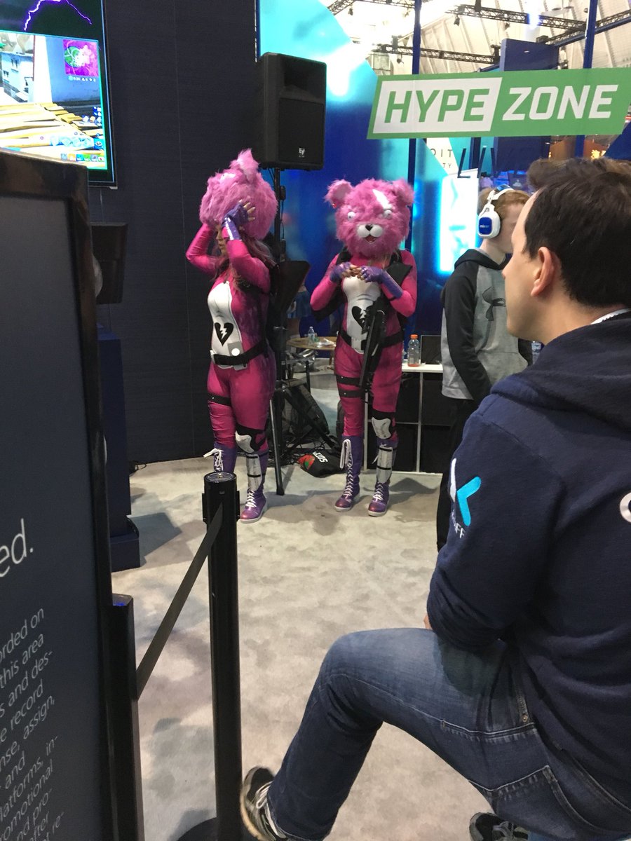 Brokenvegetable's tweet photo. Thanks for an amazing time that I will never forget!!!!! Xbox tag: Brokenvegetable #bethebush #bush4president #bushmaster @Antitinkerbell @steinekin @WatchMixer @Xbox https://t.co/wOdF77hwI4