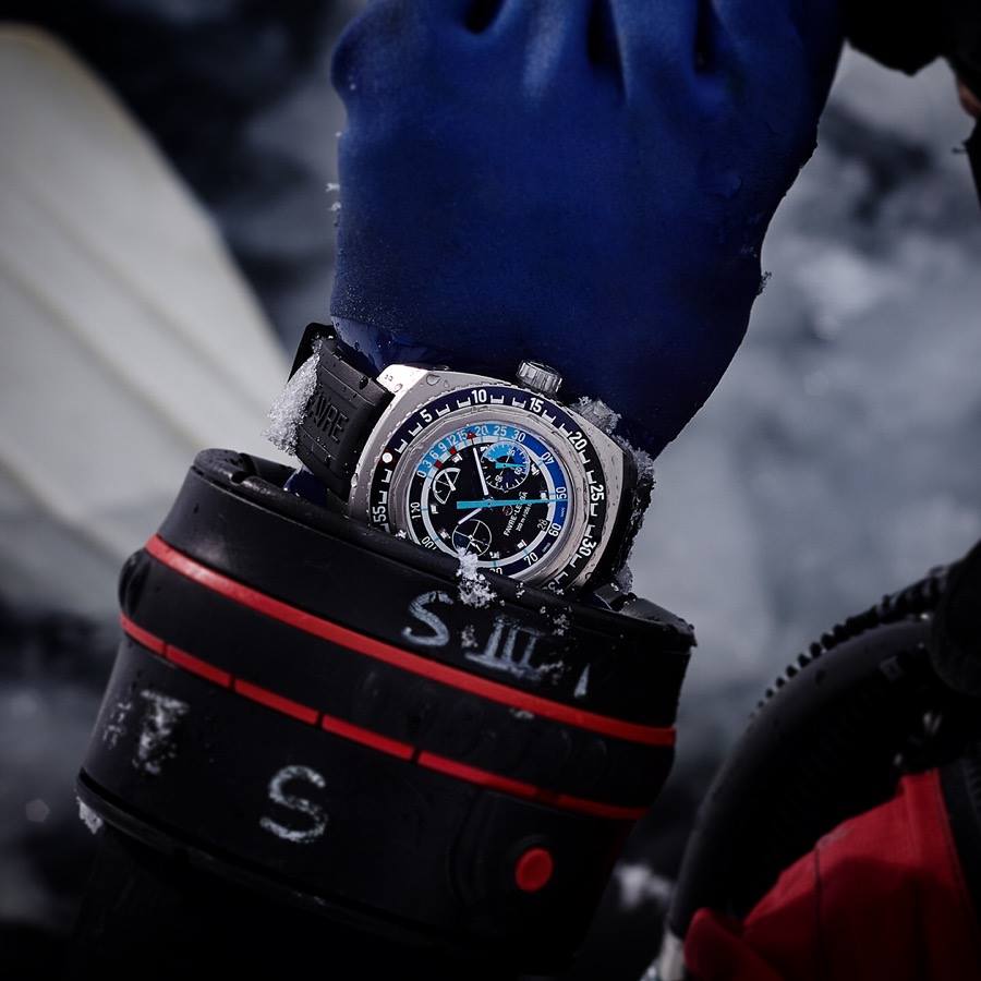 VERITIMEWATCHES's tweet image. Discover the Bathy 120 MemoDepth by @favreleuba. The ultimate companion for conquering frontiers in depths. A homage to the original Bathy from 1968 yet reinterpreted and perfected in every way.
