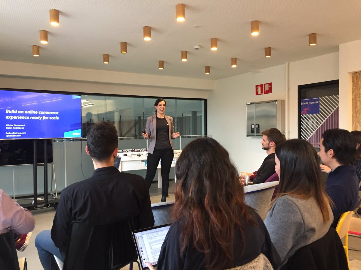 Hoy tenemos la suerte de tener al equipo de <a href="/stripe/">Stripe</a> en nuestro espacio hablando de UX, e-commerce y pagos! 🙌

Gracias! 🚀