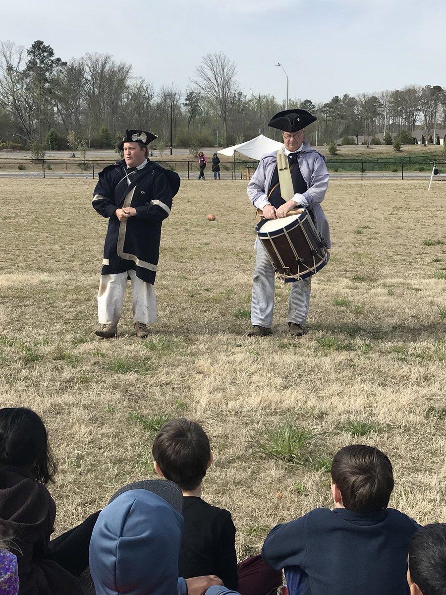 collinsclass3's tweet photo. Field trip at @HortonsCreekES today!! Camp Flintlock is here today to take us back in time for some hands on activities! #colonialtime https://t.co/gHrxy1xKv1