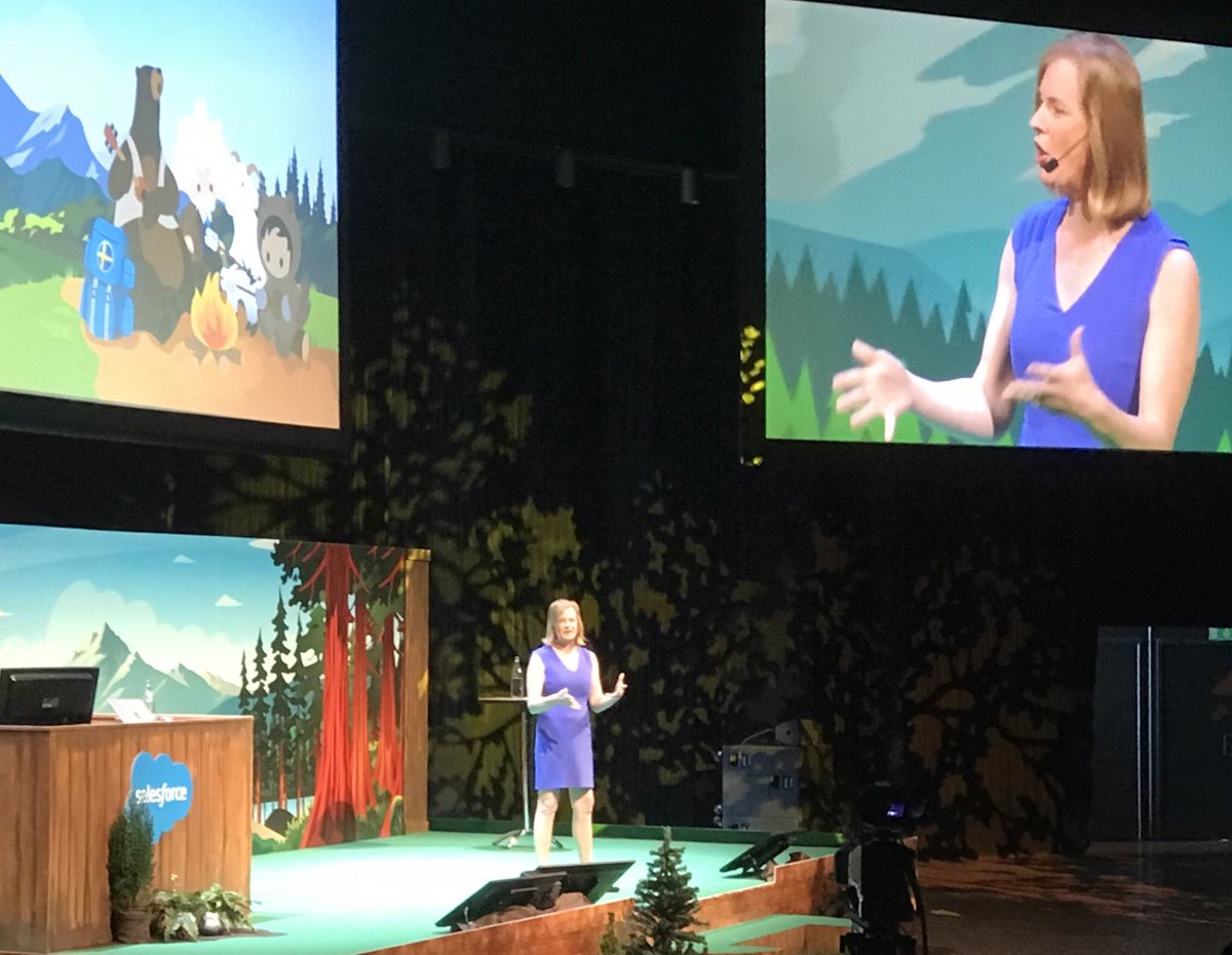 gvanourek's tweet image. The heart of what’s going on with #AI is not that we should replace people with machines but that we can make great people even better with #deepskills says Vivienne Ming @neuraltheory @SocosLabs #trailheadlive @salesforce #machinelearning