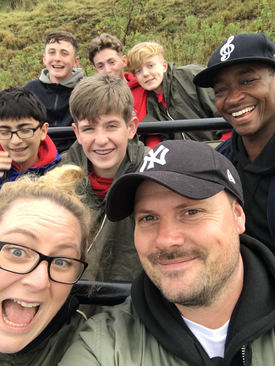JoaSouth's tweet photo. Day 8: Safari time!!!!! 🤪🐘🦒🦏🐆🦓🦌 https://t.co/f5duMPow3a