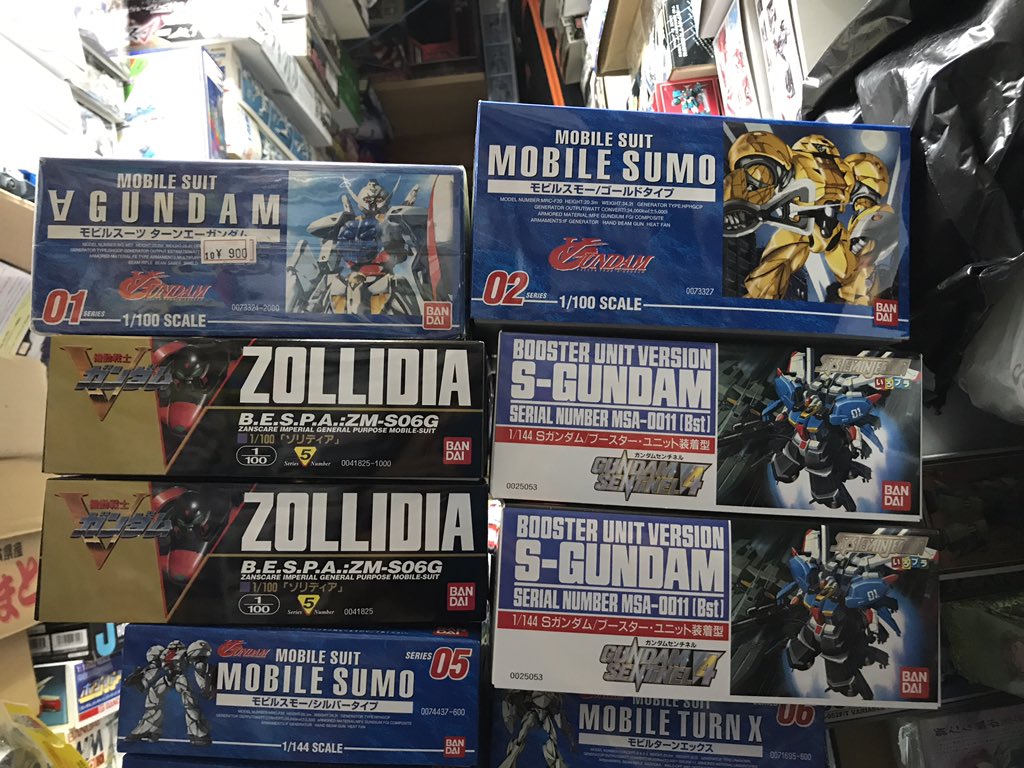 6gP78cPQSjTey3c's tweet photo. え〜(´･ω･`)今夜の寄り道でゲットした再販ガンプラの発表で〜す。 https://t.co/i6FwB4YCv9