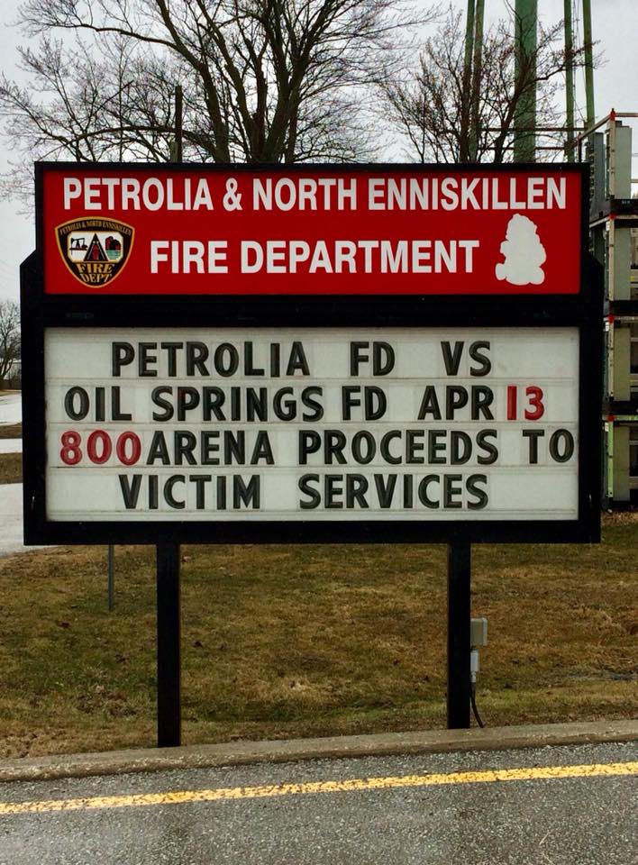 victimservicesS's tweet photo. Come and watch your local firefighters, @PetroliaFireDep vs Oil Springs Fire Department this Friday, April 13, 2018 at 8pm at the Petrolia Ice Arena! There will be a silent auction too!! We are grateful for the amazing support and partnership from our local first responders! https://t.co/nYuit5esS4