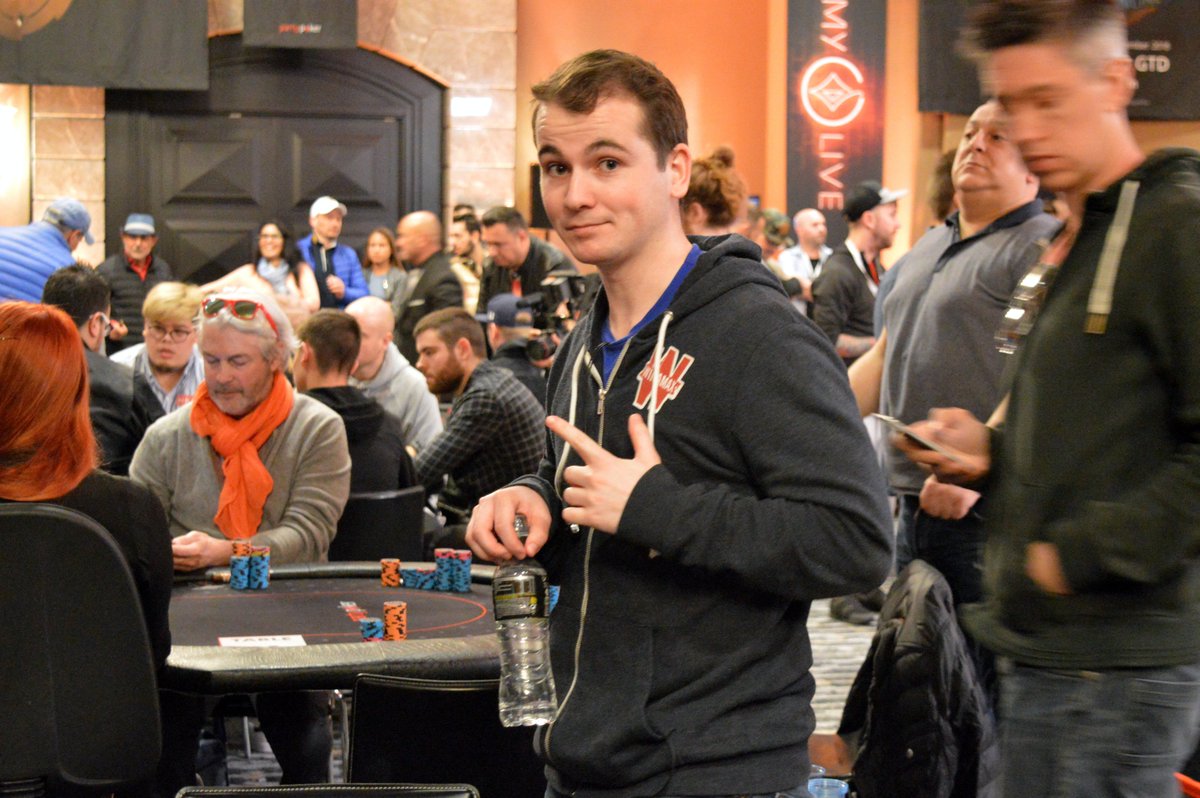 Smain Mamouni, Cyril Brémond, Martial Blengenwitsch, <a href="/ArthurConan4/">arthur</a> et les Team Pro <a href="/Winamax/">Winamax Poker 🔞</a> <a href="/_O_RLY/">Gaëlle Baumann</a> et <a href="/ValueMerguez/">ValueMerguez</a> lorgnent désormais sur les 385 000 euros à la gagne ! #WarmUp #MILLIONSBarcelona @partypokerlive <a href="/CasinoBarcelona/">Casino Barcelona</a>