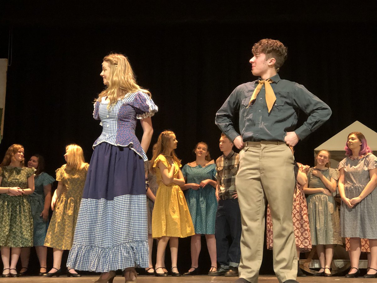 dbhsTC's tweet photo. Opening is only 3 nights away, and we are so excited to do this thing!!!
Come see our “Show People” do their thing this weekend!! Link to ticket sales are in the bio!!! https://t.co/iRWMbGUo7C