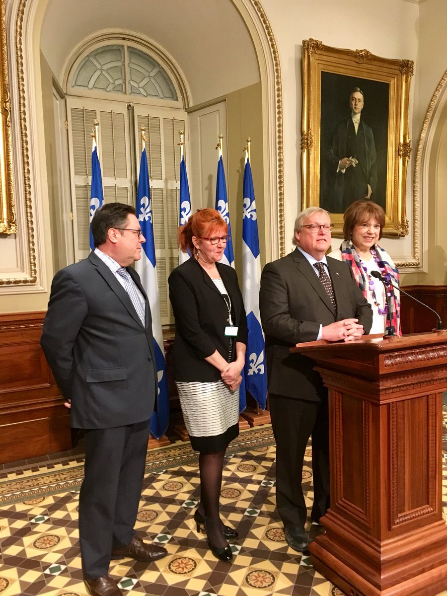 drgbarrette's tweet photo. C'est une grande fierté pour nous d'annoncer la bonification du Programme de prothèses mammaires externes. Vivre un cancer de sein est une étape difficile dans la vie d'une femme et ce rehaussement constituera un souci de moins pour celles ayant subi une mastectomie #polqc https://t.co/3GdHsFNH2T