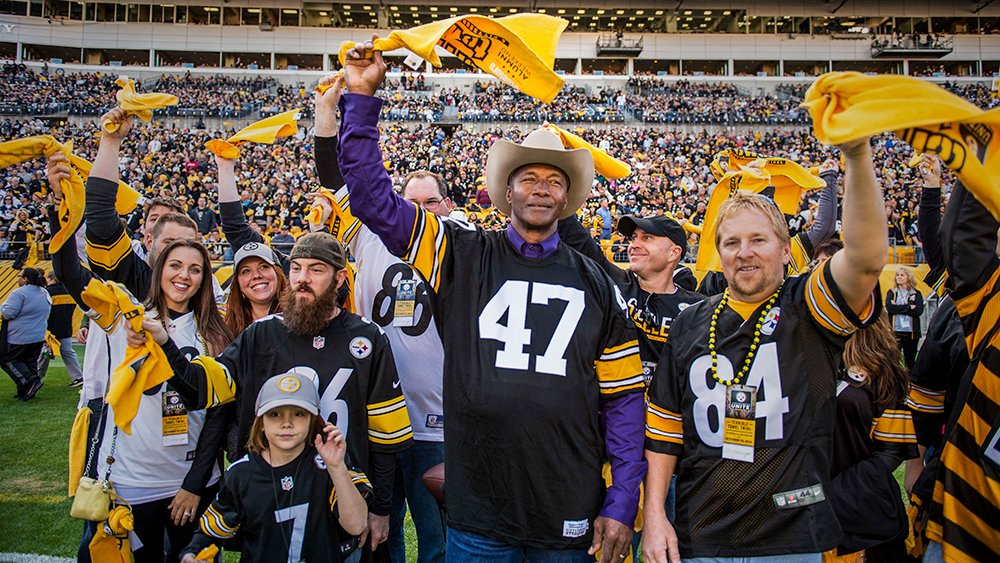 Happy Birthday to Mel Blount, one of the greatest to ever wear a uniform and wave a 
