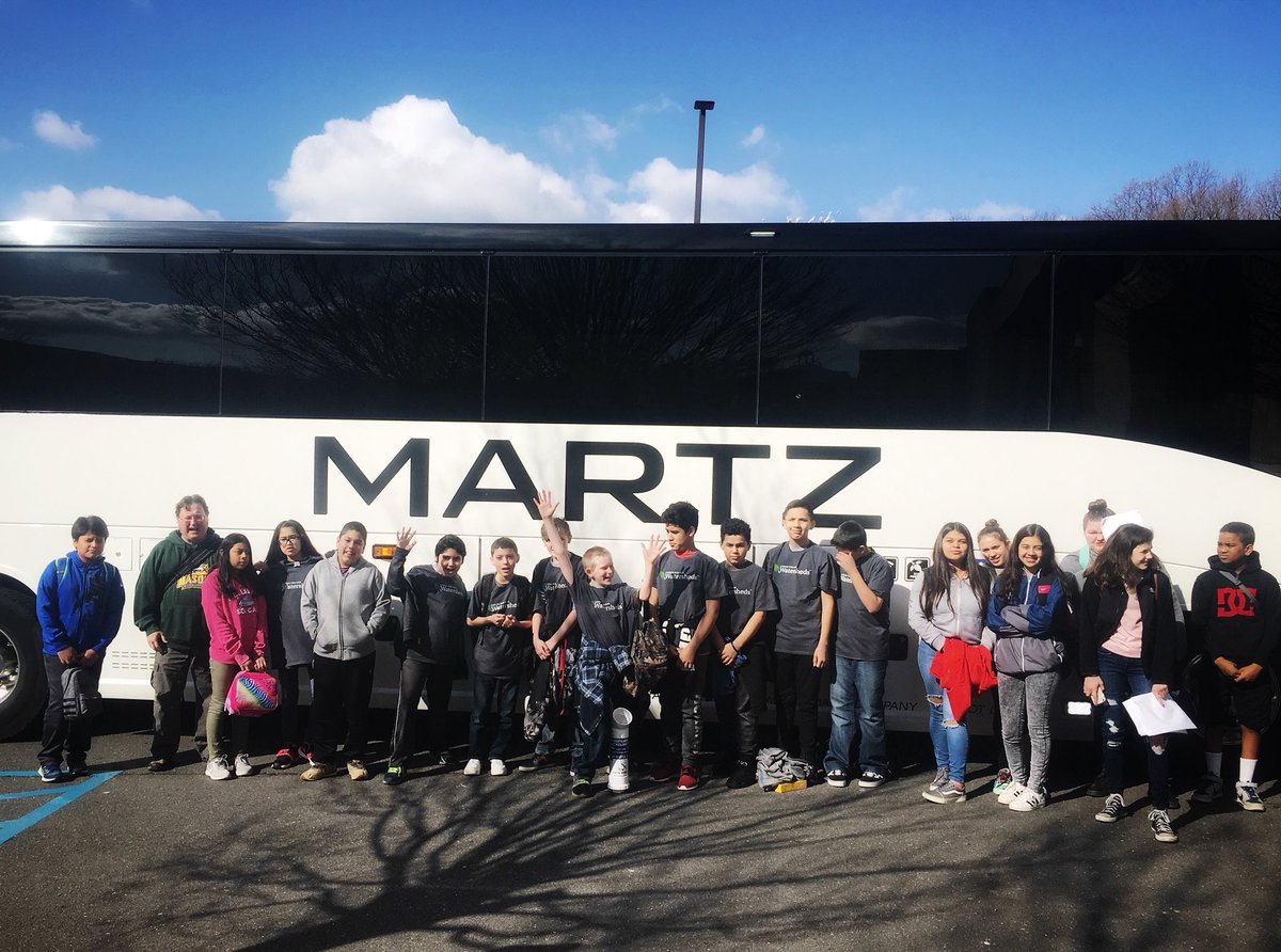 We are on our way to the NOVA SEAS (School Environmental Action Showcase) Conference at George Mason! Teams of 5th and 6th grade students will be presenting their proposals for the ‘Caring for our Watersheds’ competition! 🤞@novaseas18 <a href="/fcpsGet2Green/">FCPS Get2Green</a> <a href="/DogwoodFairfax/">DogwoodES FairfaxVA</a> <a href="/FCPSSTEAM/">FCPS STEAM</a>