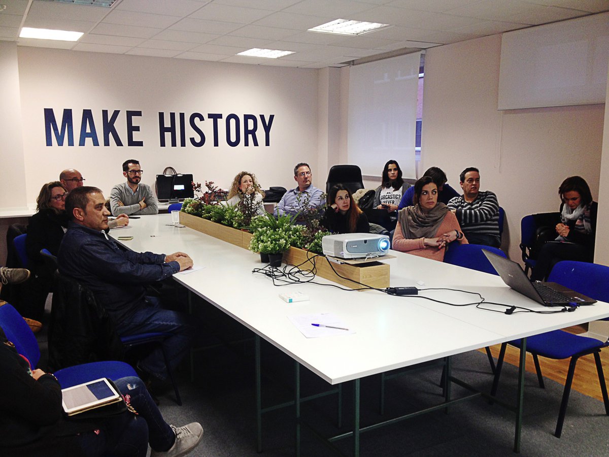 wpleonEs's tweet photo. Este jueves en #leonEsp tuvimos a Norberto Nosti de @PhotonorEs en nuestro 4º #LeonWordPressMeetup desmenuzando todos los secretos de la Optimización de imágenes para #WordPress. Puedes ver un amplio resumen de su intervención en https://t.co/HiRLD0AsGA. Si te interesa apúntate! https://t.co/7CVgFyEmbb