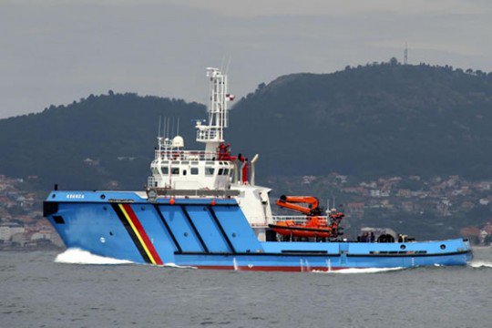 TurismodeVigo's tweet photo. El 18 de #abril, @vigopesqueiro te ofrece la oportunidad de asistir a la #botadura de un #buque multipropósito en los #astilleros Cardama, #Vigo
Info y reservas: info@vigopesqueiro.com
#vigopesqueiro #turismoindustrial @Turgalicia @turisriasbaixas
Foto: https://t.co/buM0m6vULK https://t.co/1iminIUaW7