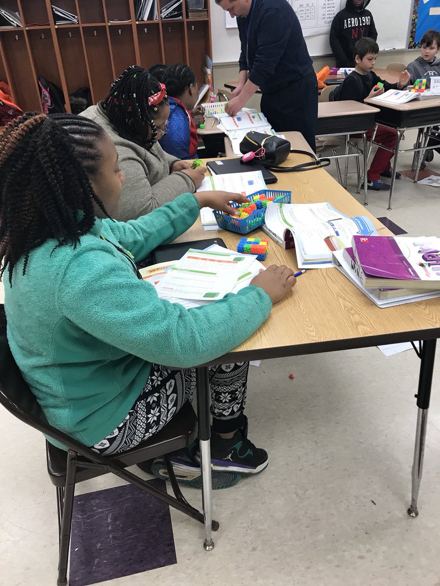 mjfontes8's tweet photo. Students use #manipulatives to better understand the concept of #3D shapes and figures. #studentsengaged #studentscollaborating #studentcenteredlearning Well done Mr. Casey! #Taft @YtownSchools @khokanson @krish_mohip https://t.co/lwzFGLQep3