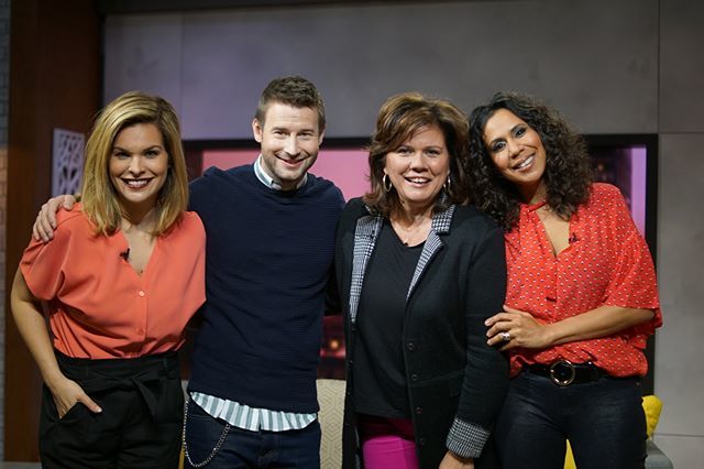 CanalVie's tweet photo. Ce soir à La belle gang, on célèbre la télé avec Marina Orsini! Soyez des nôtres dès 18h 🎉🎈 #labellegang https://t.co/NvrTMXQuos