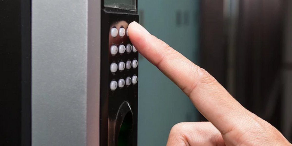 MathiasSecurity's tweet image. Wondering what an #access control system can do for your #property? Take a look here &amp;gt; goo.gl/CpA7GG #MathiasLockandKey #safety #security