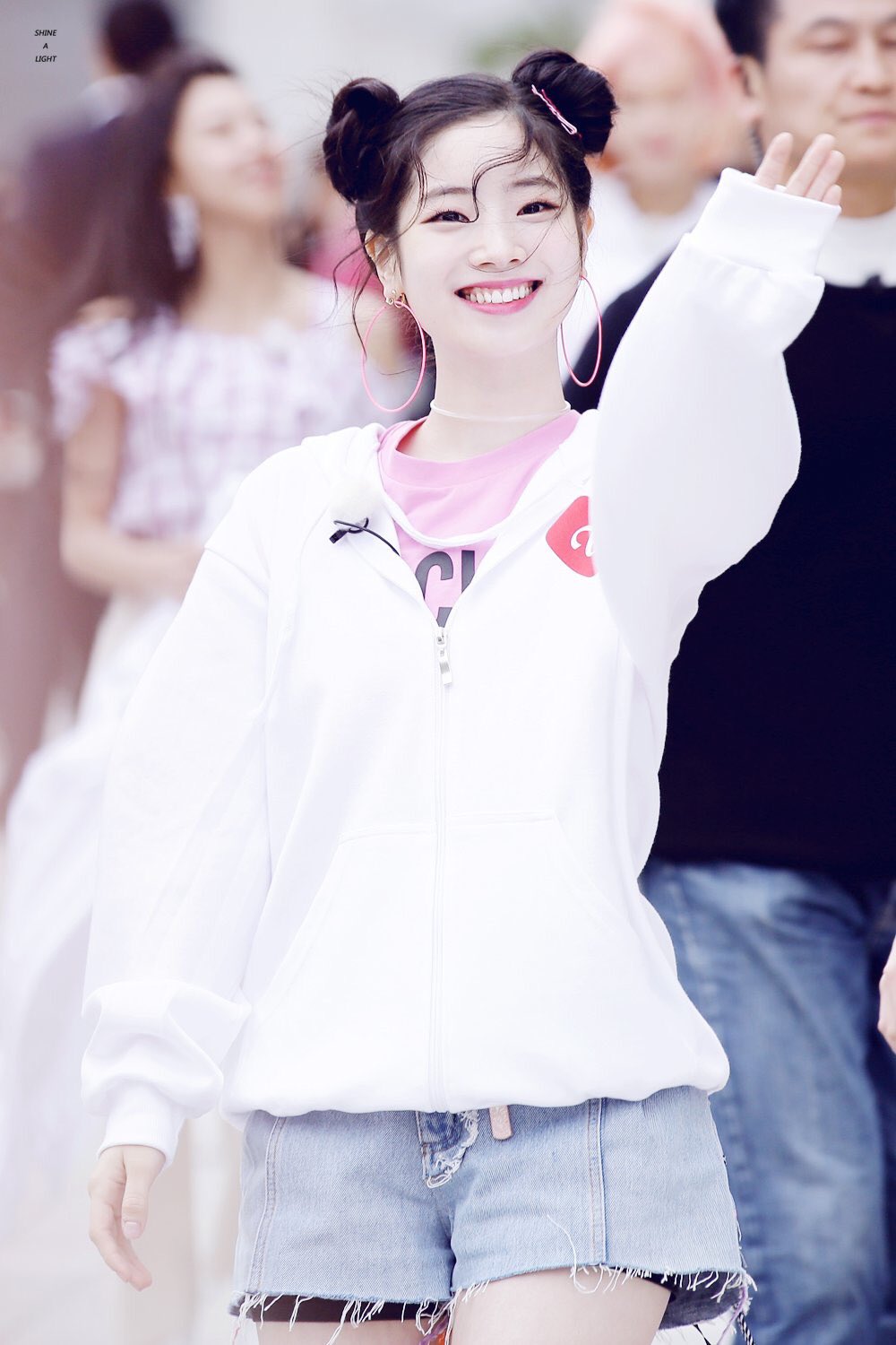 Dabh56GVMAEaufL.jpg:orig