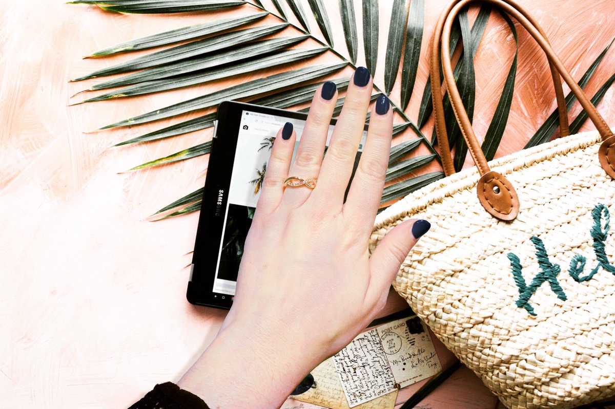 Fascinatingdia's tweet image. To #InfinityRing and beyond!

Customize this ring as per your desire only from:- fascinatingdiamonds.com/jewelry/vintag…