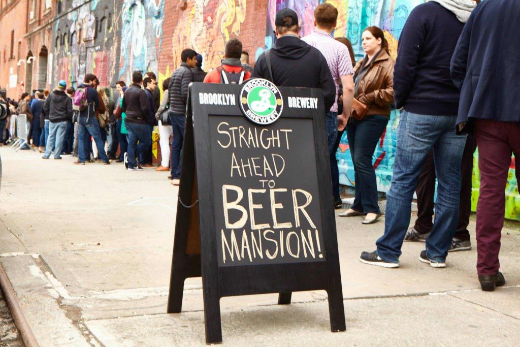 ShawPromotion's tweet photo. the @BrooklynBrewery #BeerMansion is back this weekend! #BrooklynBrewery #beerevent #WilliamsburgBrooklyn #BeerMansionBrooklyn See details here! https://t.co/qrlqBV8EXa https://t.co/fRuHpcMcA0