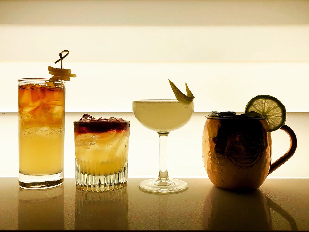 AvantGrooveJazz's tweet photo. Avant Groove’s weekday drink specials have arrived just in time for Spring! 🌻 Light and refreshing patio cocktails, for $7 on Wednesday & Thursday nights, only at Avant Groove!
#slcnightlife #drinkspecials #downtownslc #drinkslc #slcbarscene https://t.co/cZeVn893iC
