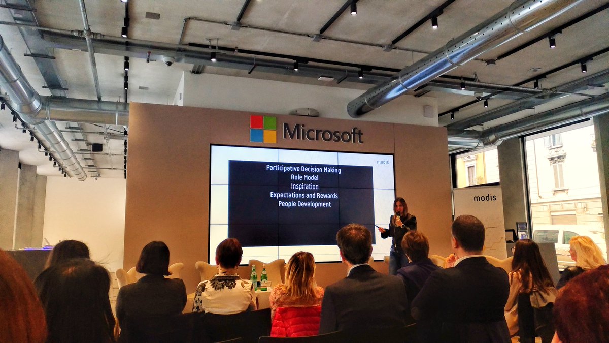 AkkodisItalia's tweet photo. Quali sono le #skill più richieste nel mondo #STEM? La ricerca di #Linkedin ne ha delineate 5. Molte rientrano nella sfera delle #softskill. #DigitalMismatch #PinkEvolution https://t.co/CpS3AfCqw6