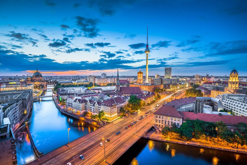 Excited to be part of the IPS: #Investment Lounge event taking place at the Capital Club, @DIFC tonight. #Retail Trade, #ResidentialProperty we looks at all things relating to the German Real Estate Market. @Drees_Sommer #EuropeInvestment #ForeignInvestment #UAEExpats #Germany