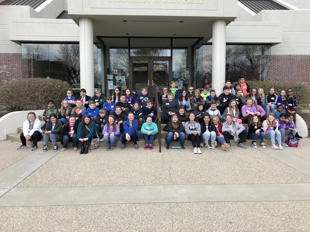 Thanks for showing us your beautiful campus <a href="/CentreC/">Centre College</a>! #OneTeamFCS