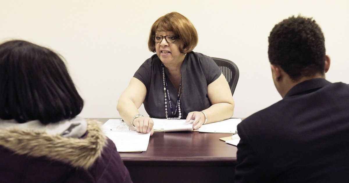 More disputes in Michigan settled through mediation buff.ly/2J6TL9A via <a href="/detroitnews/">The Detroit News</a>