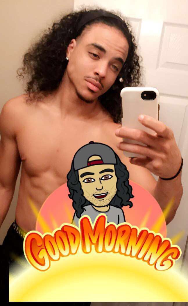 Official_Mook_'s tweet photo. “Prolly pay for your school 👩🏽‍🎓 before I buy you a bag 👜, I’m grinding I’m grinding, hoe why is you mad? 🤷🏽‍♂️ https://t.co/I03k9jeU8q