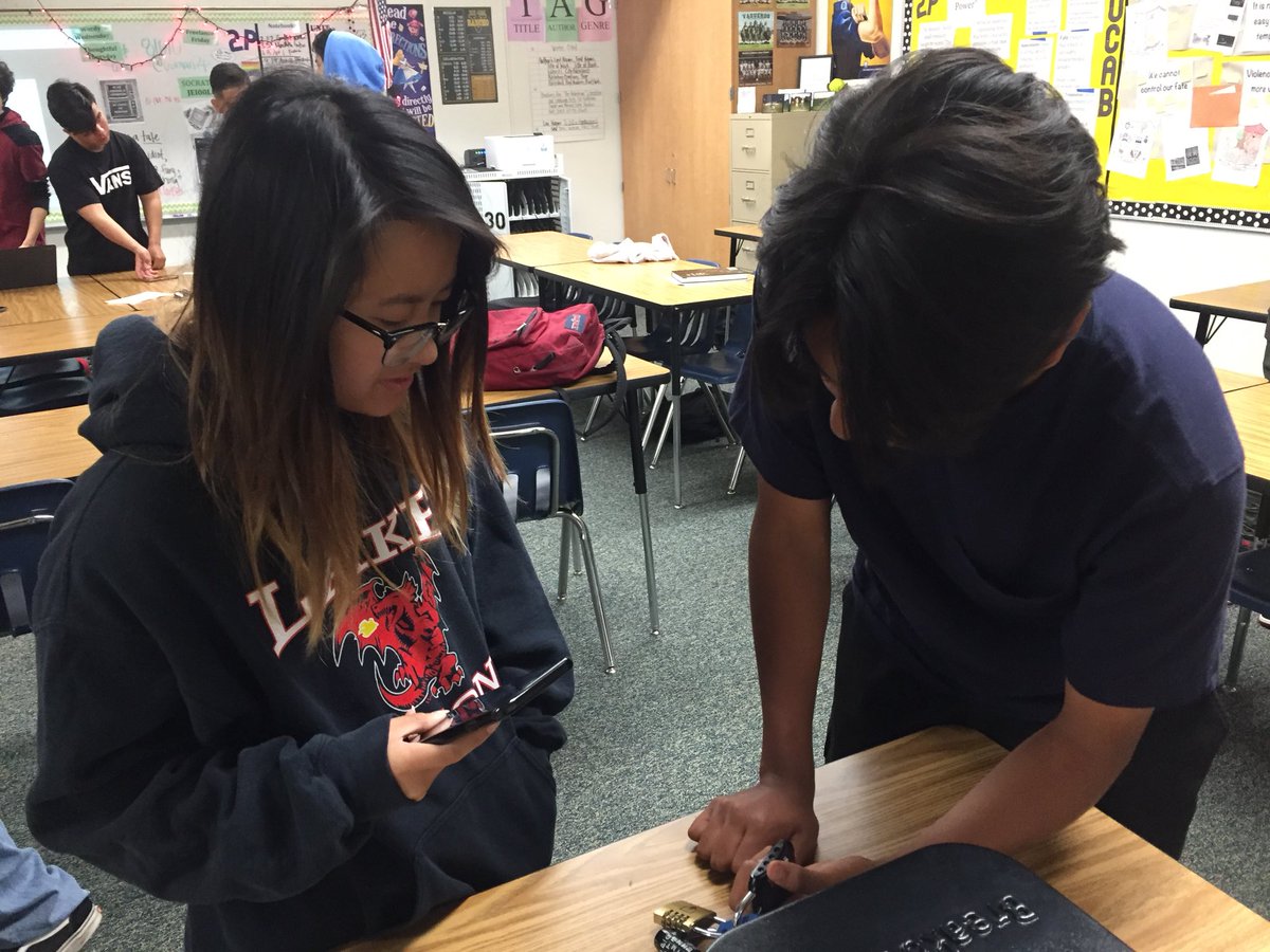MsLNguyen4's tweet photo. Students demonstrate the 4 C’s in a #breakoutEDU on Macbeth with @MsOsman_ @GgusdEdTech https://t.co/xltD3PIFbY