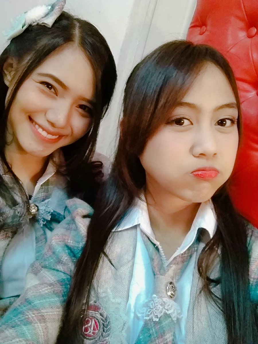 With birthday girl.. happy birthday kak <a href="/Rachel_JKT48/">UWU</a> 😚 God bless you always..