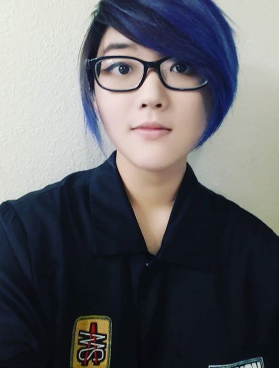 Kami_nomi's tweet image. Got a chance to chat with @mirshroom, who won MAGIC's manga contest, and her entry RUNTIME added to Shueisha's Shonen Jump+. Come learn a bit about her, her work, and how her local Kinokuniya helped theoasg.com/articles/joann…