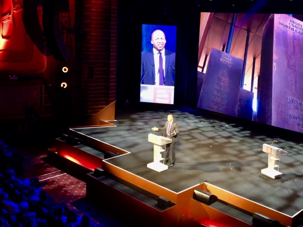 jfinlayson's tweet photo. Hope is your super power but you still have to do uncomfortable things. #SkollWF Bryan Stevenson equal justice institute “I love you for saving my life” I represent the broken people. I do what I do because I’m broken too. #thepowerofmercy #thepowerofhumanity Don’t fear proximity https://t.co/D9PqB187jM