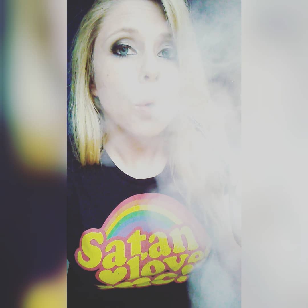 Have a terppy Tuesday!! 😜🌿💨💨💨 #cannabis #stoners