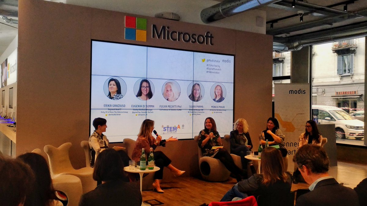 AkkodisItalia's tweet photo. .@Silvia_Parma: "Servono più #rolemodel a tutti i livelli per favorire l'accessibilità e la crescita professionale." #DigitalMismatch #PinkEvolution https://t.co/4vYMflKgjg