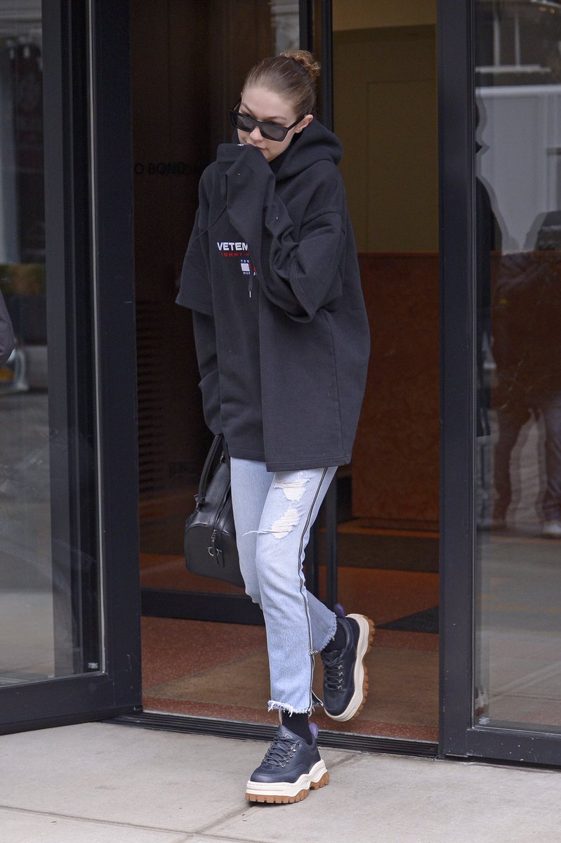 Hadid News Media tweet media