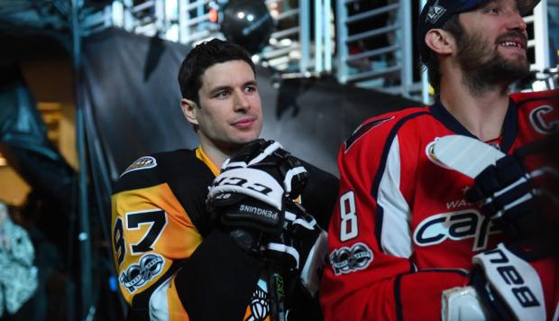 WikiPuck's tweet image. The #StanleyCupPlayoffs are around the corner, use our custom rankings to win your pool!
wikipigskin.com/nhl/fantasy-ho…