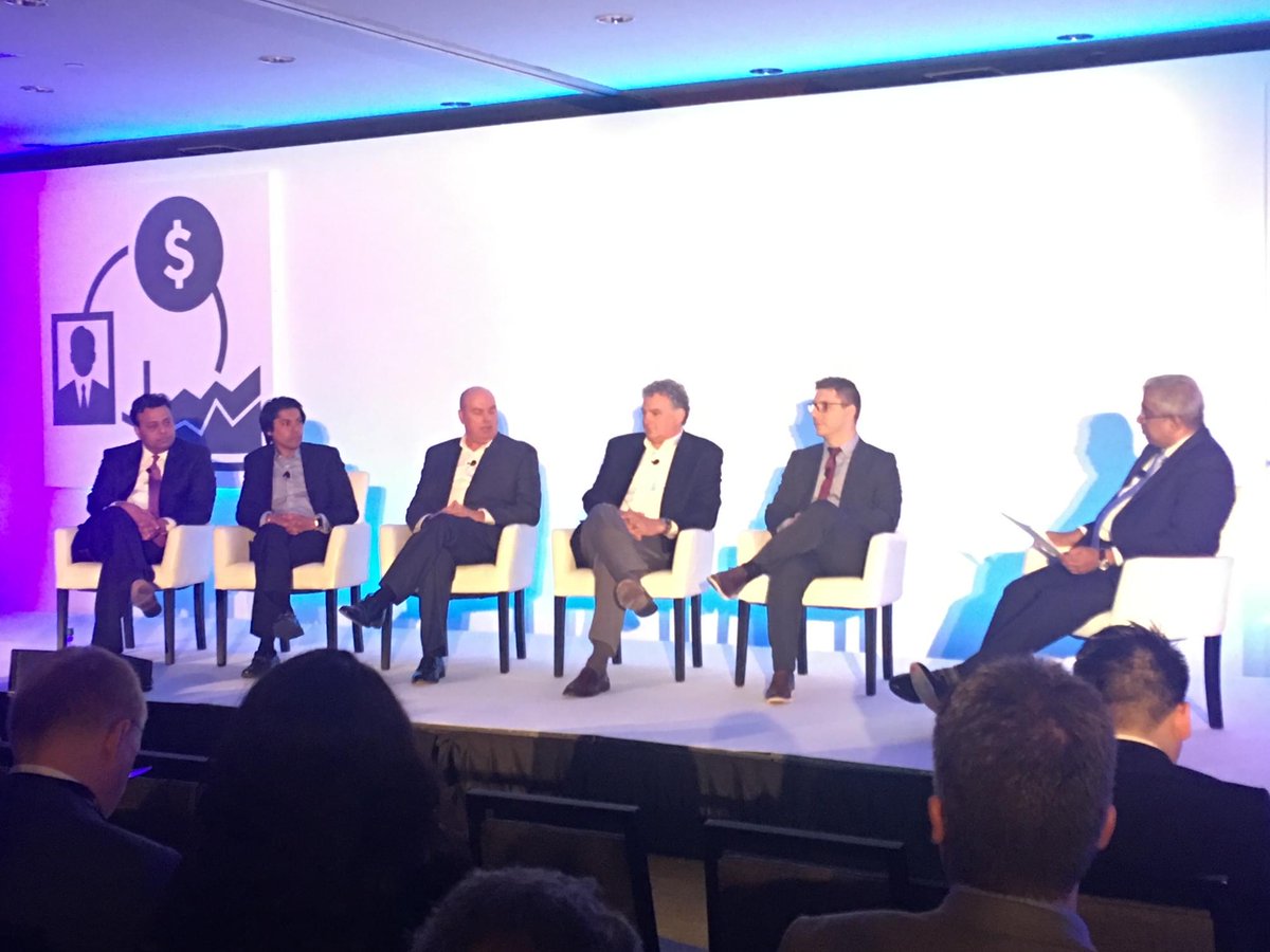 OracleFS's tweet photo. A panel of industry experts discusses innovation in customer-centricity during the Financial Services and Insurance program at Oracle Industry Connect. https://t.co/6SIXxbjcjW #innovation #OracleIC2018 https://t.co/WOzb4KVges
