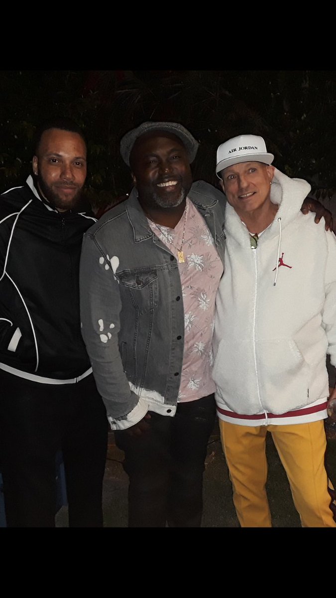 KD Ringer tweet media