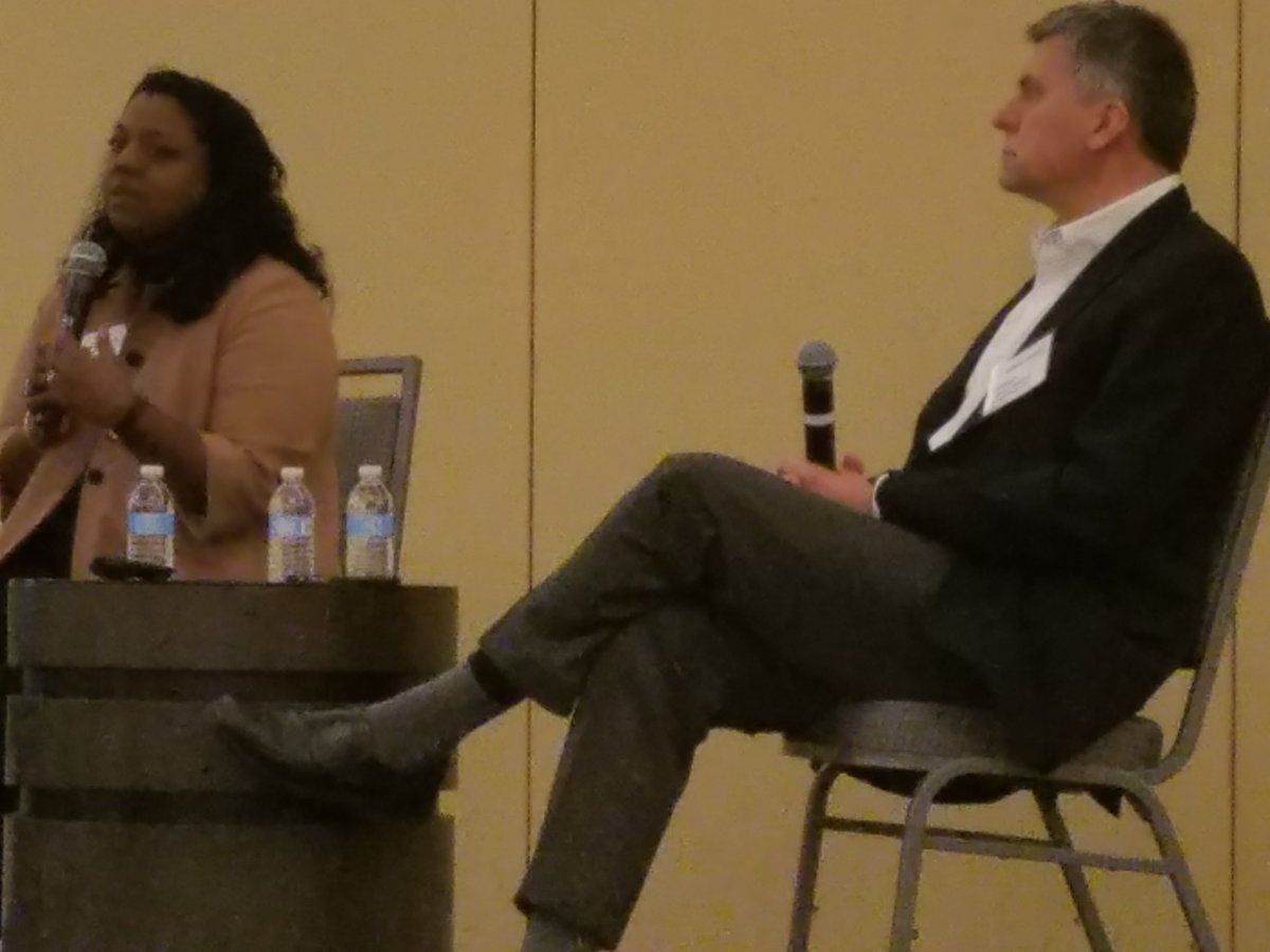 ConferenceForum's tweet photo. Komathi Stem, @monARCbio and Dr @TSablinski Transparency Life Sciences are in a colorful conversation on what to call clinical trials of the future. What do you think? #CTCollaborations https://t.co/lAzYTpG72J