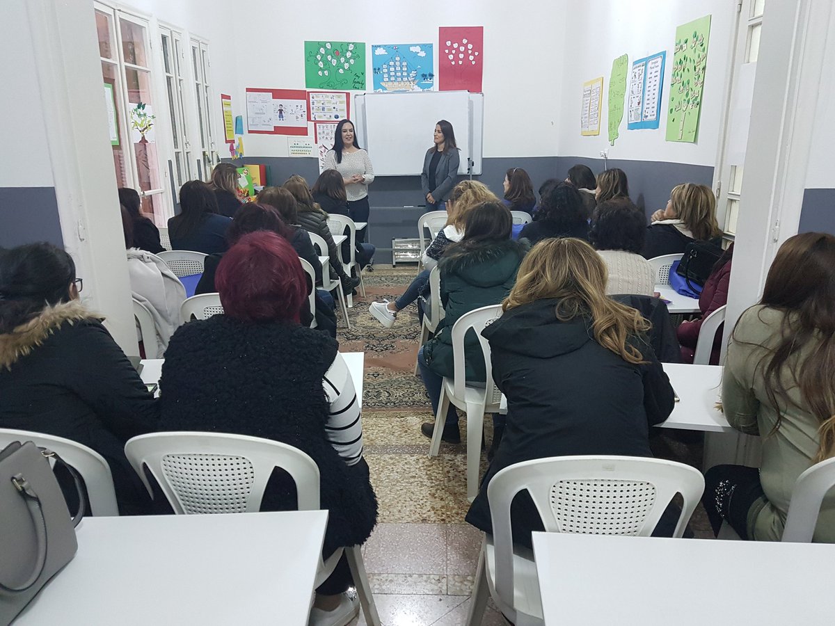 EDGEforLebanon's tweet photo. Welcome @rawan_yaghi to our class. @usembassybeirut @Uspeak https://t.co/OW8rPAMysU