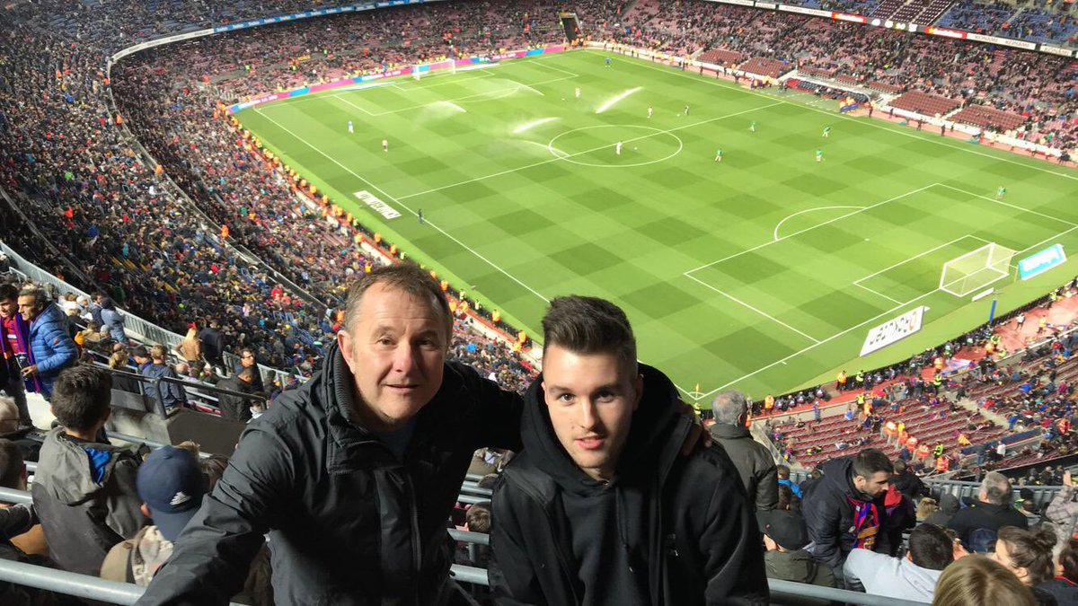 gwh4015's tweet photo. Magical night at the Nou Camp with my boys #fantasyfootball
#messigenius https://t.co/FI1E7mqg0h