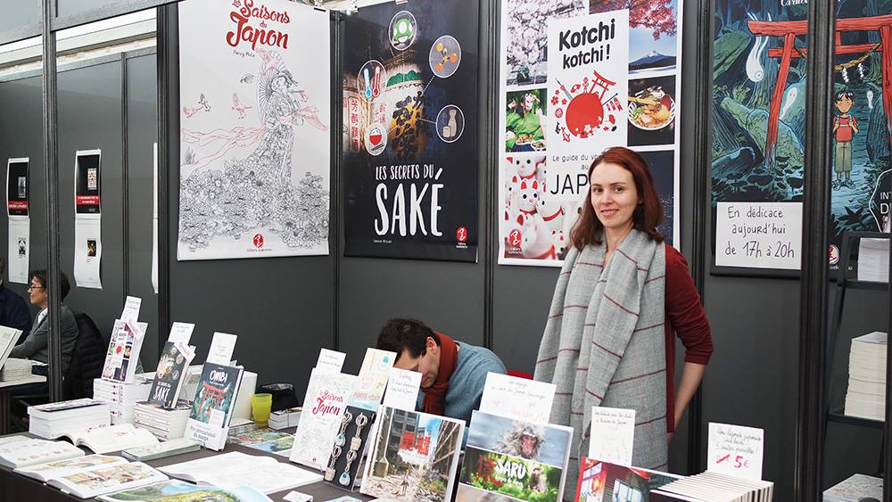 AtelierSento's tweet photo. A few pictures from our signing session in #Bordeaux last weekend. Many thanks to the people who came. We had interesting conversations and it was great to spend time with our publisher @Isseki_nicho on their beautiful stand. https://t.co/V6pYuz3HBx