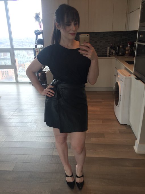 So about that performance review... #bitchboss #roleplay https://t.co/q17o68XBpP<a href="/tag/bitchboss"class="tags">#bitchboss</a><a href="/tag/roleplay"class="tags"><span>#roleplay</span></a>