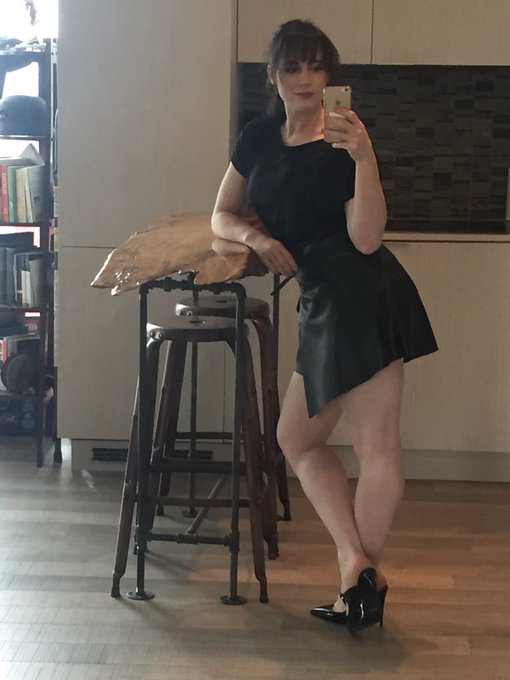 So about that performance review... #bitchboss #roleplay https://t.co/q17o68XBpP<a href="/tag/bitchboss"class="tags">#bitchboss</a><a href="/tag/roleplay"class="tags"><span>#roleplay</span></a>