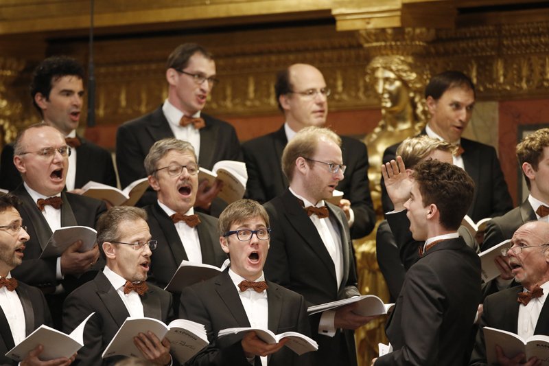 Thank you so much for 3 outstanding concerts <a href="/Musikverein/">Musikverein Wien</a> <a href="/FESTSPIELHAUSat/">FEST/SPIEL/HAUS</a>: <a href="/LennyBernstein/">Leonard Bernstein</a>'s #Kaddish symphony w/ <a href="/SampsonCarolyn/">Carolyn Sampson 🇪🇺</a> <a href="/Singverein/">Wiener Singverein</a> <a href="/wsaengerknaben/">Wiener Sängerknaben</a> &amp; Ruth Brauer-Kvam conducted by our Music Director <a href="/yutakaSADO_news/">佐渡裕 オフィシャルファンサイト</a> 📸 Dieter Nagl
#Bernstein100 #Bernsteinat100