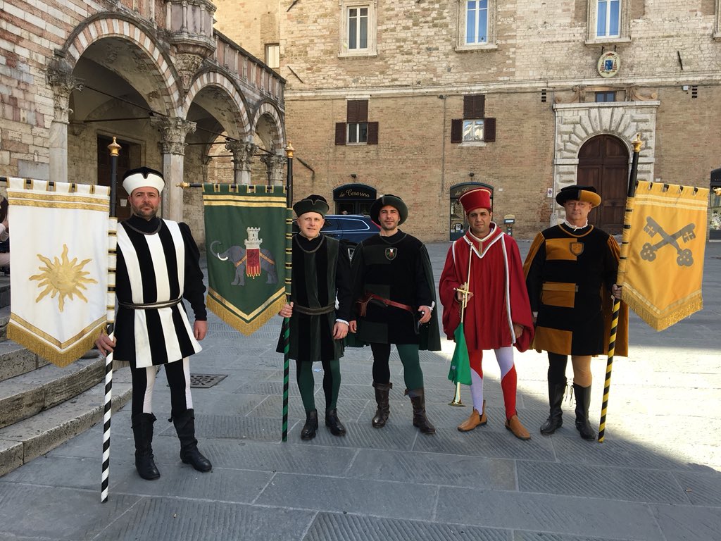 Perugia medioevale #Perugia #umbriatourism #tourism #medioevo #rionistorici