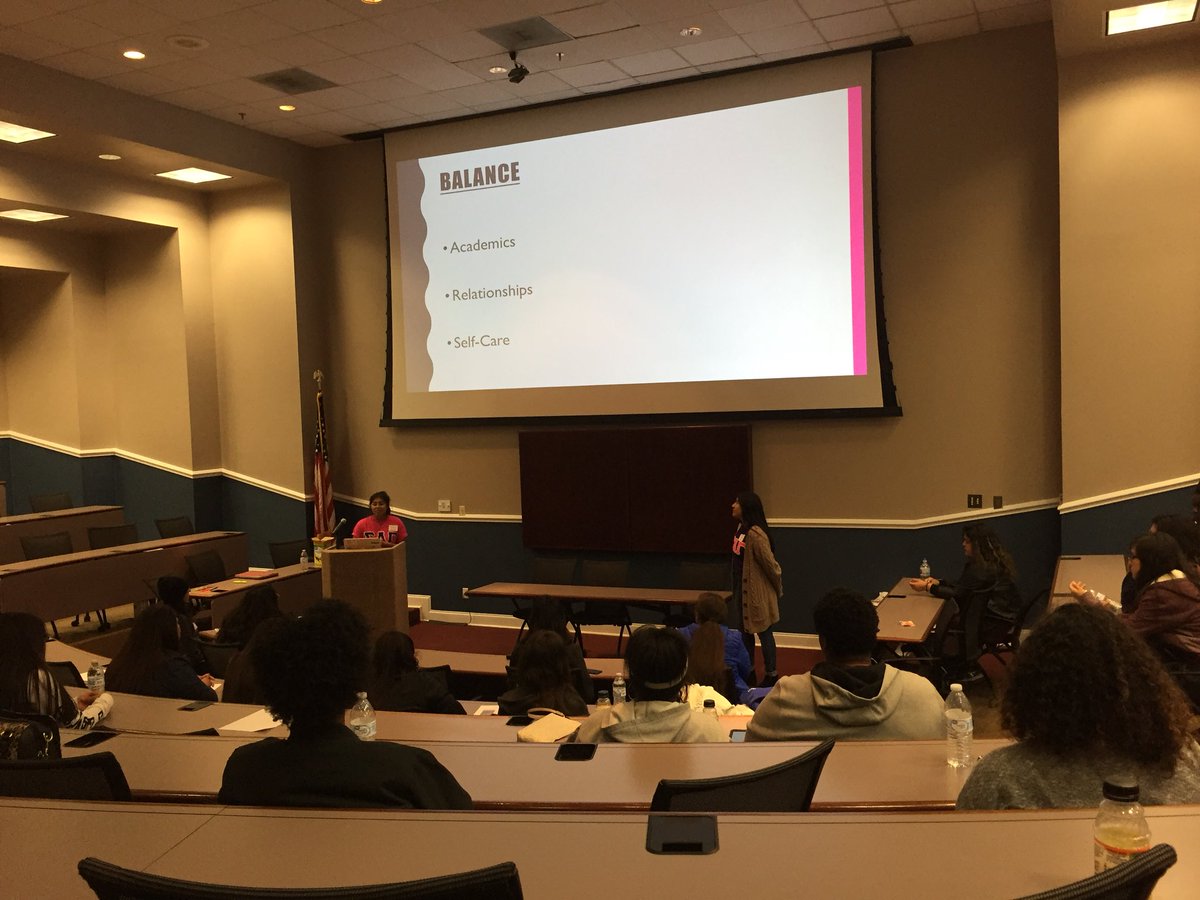 SMUGammas's tweet photo. This past weekend, our alum, Jenny @lanakila129 brought 39 high school girls from Spruce to participate in our Women’s Empowerment Workshop! Thank you to our sisters Lucy @lucyquezada95 and Katherine @KNLinares for putting on an amazing event! ☺️💕💜 https://t.co/JspeRBntgT