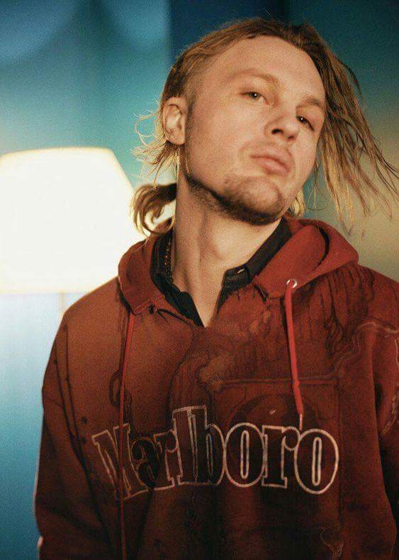 Happy 37th birthday to the most special buttermilk pancake, Michael Pitt of course 