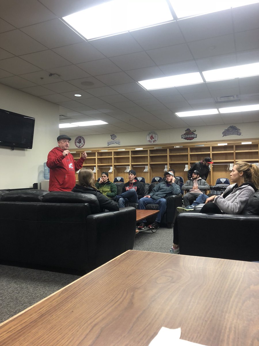 ClaireShonk's tweet photo. Today’s #osusportsmedia class took us to Huntington Park to learn PR from baseball historian Joe Santry. https://t.co/HmqUYDlONz