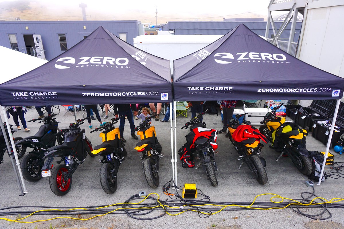 HWoodElectrics's tweet photo. Join the 10th Annual #ReFuelRaces at @WeatherTechRcwy #LagunaSeca: Sunday, July 1!
Come Ride Electric @ZeroMC #Motorcycles & other #EVs!
All Experience Levels Welcome!
Register Now & Visit #HollywoodElectrics in #LA to get Your #Motorcycle Today: https://t.co/Oe3DAT8dUG https://t.co/pLcSu2Dauo