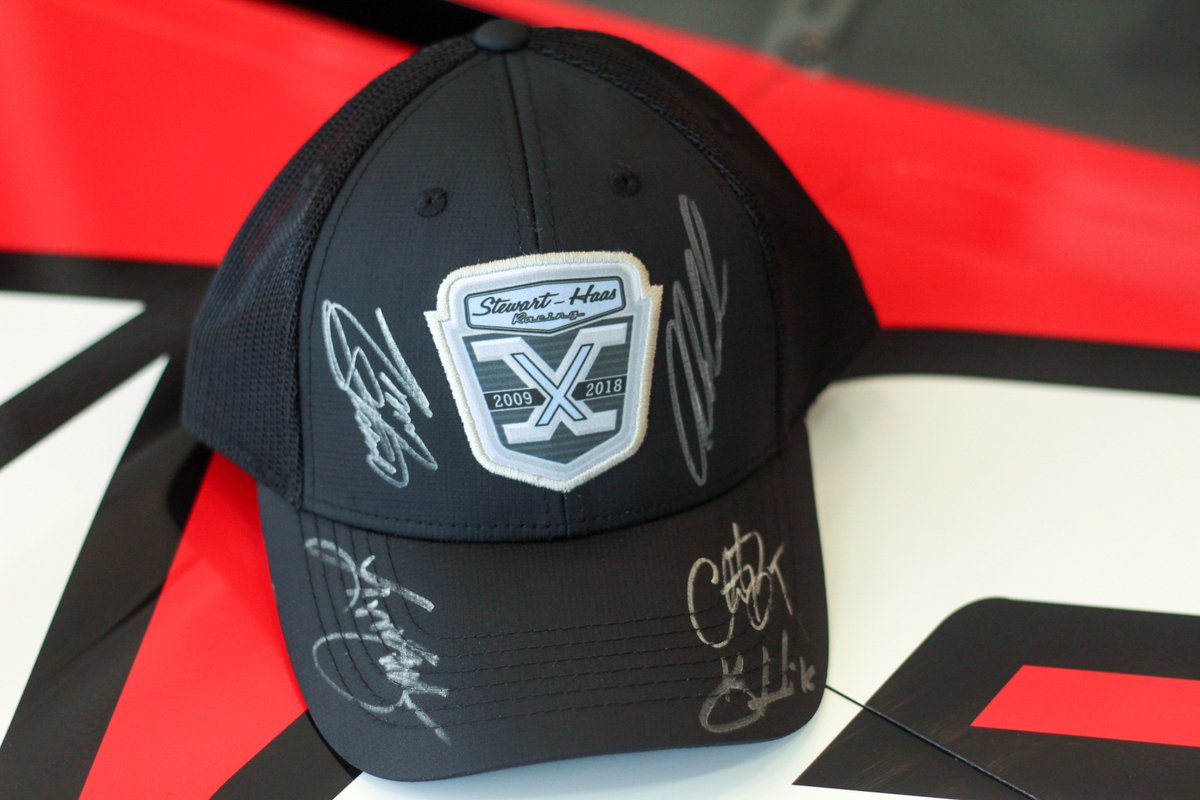 HaasFactoryTeam's tweet image. Time for another #SHRacing10Yrs giveaway! Follow @StewartHaasRcng then retweet for your chance to win a commemorative hat autographed by @TonyStewart, @KevinHarvick, @Aric_Almirola, @ClintBowyer &amp;amp; @KurtBusch. Winner chosen at 9p ET on Thurs., 4/12. Good luck!